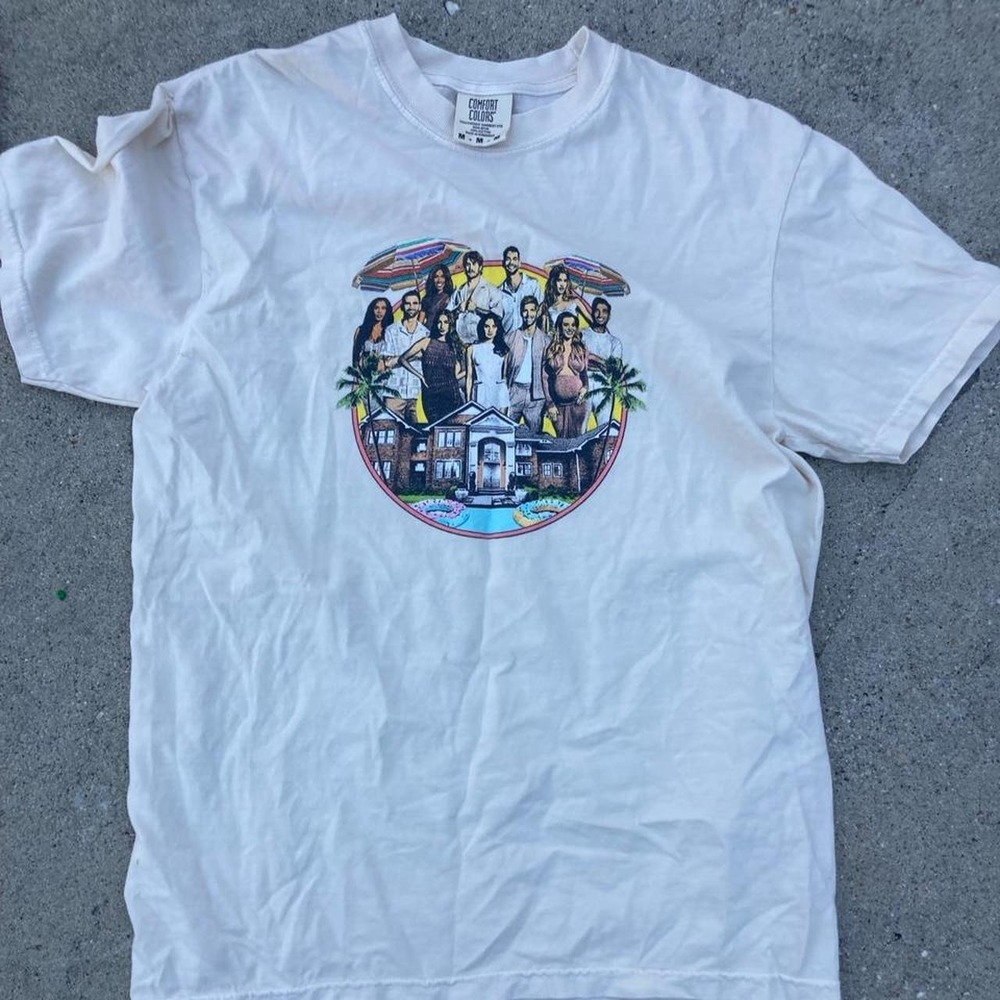 White Comfort Colors "Summer House" graphic tee Y2K reality TV